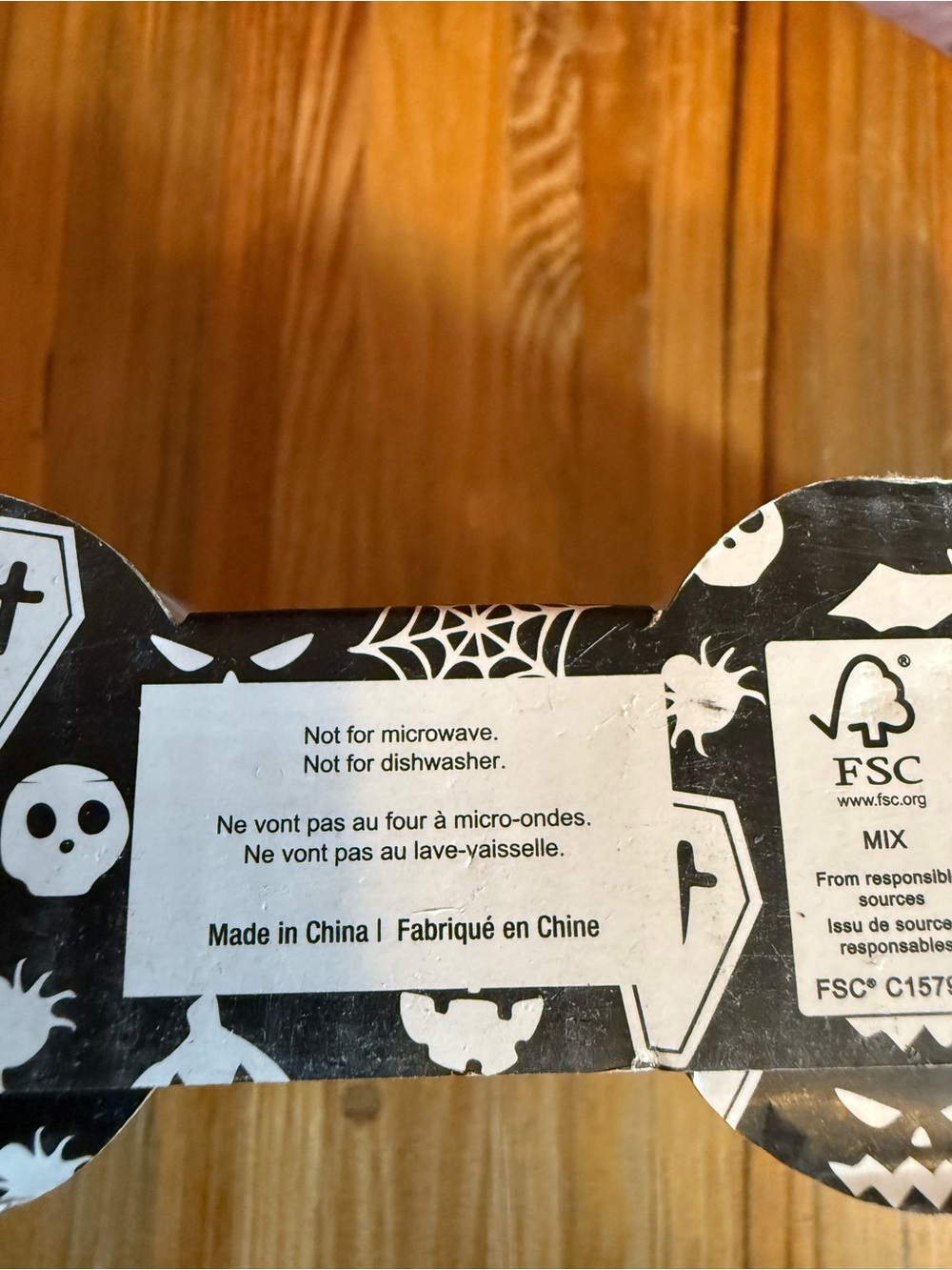 Halloween Summerween Bar White Skull Shot Glass Set of Four NWT - Picture 11 of 12